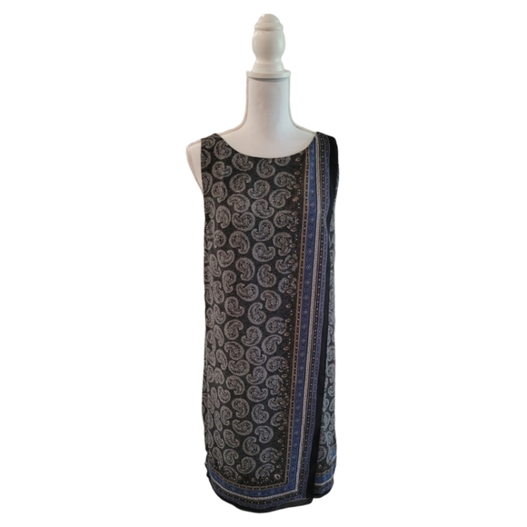 Max Studio Dresses & Skirts - Max Studio Shift Dress